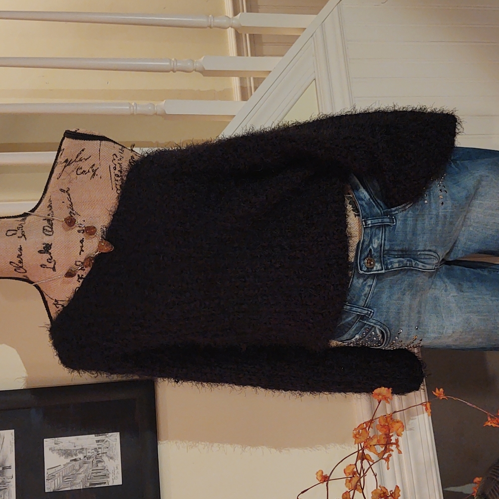 POL | Black Super Soft Fuzzy Sweater